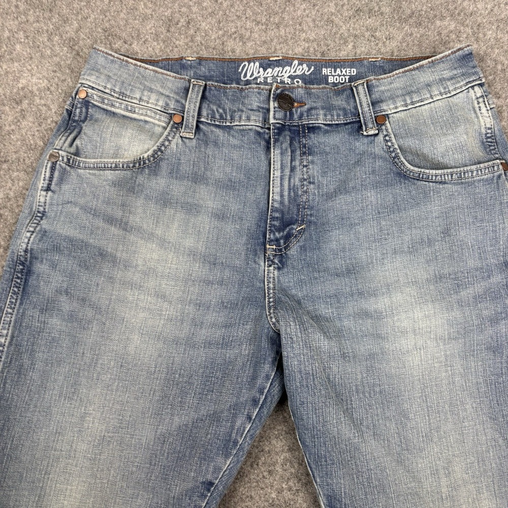 Wrangler Retro Jeans Mens 32x30 Relaxed Boot Medium‎ Wash Western Cowboy Denim - Picture 2 of 12